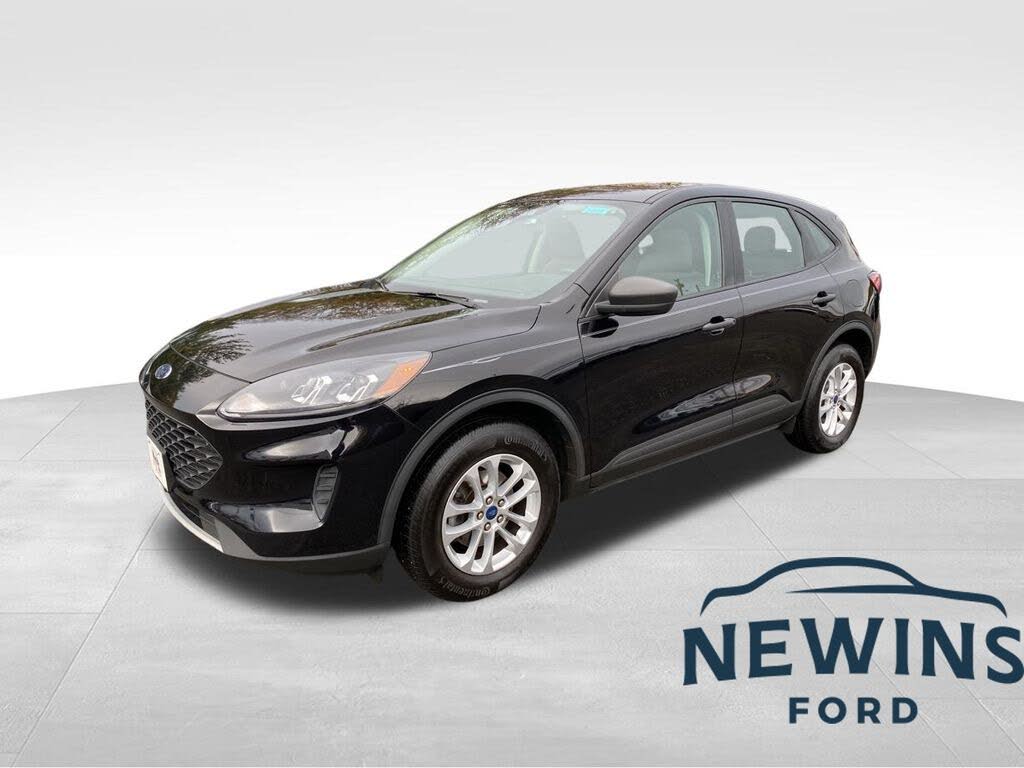 2022 Ford Escape S AWD