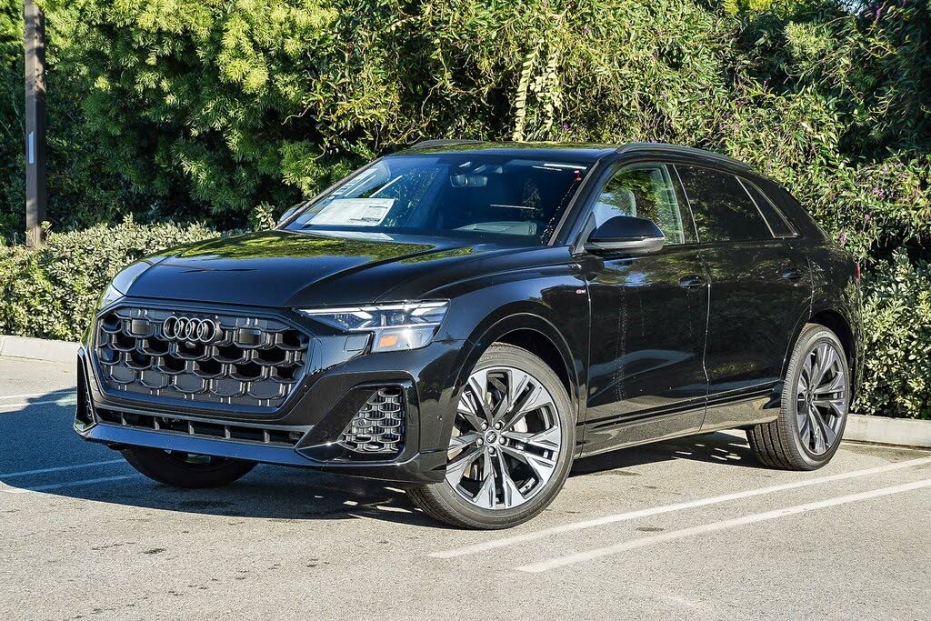 2026 Audi Q8