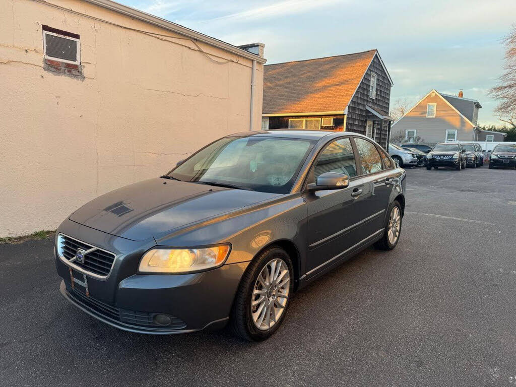 2010 Volvo S40 2.4i