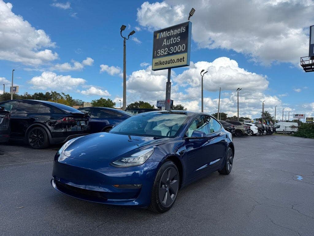 2022 Tesla Model 3 Long Range AWD