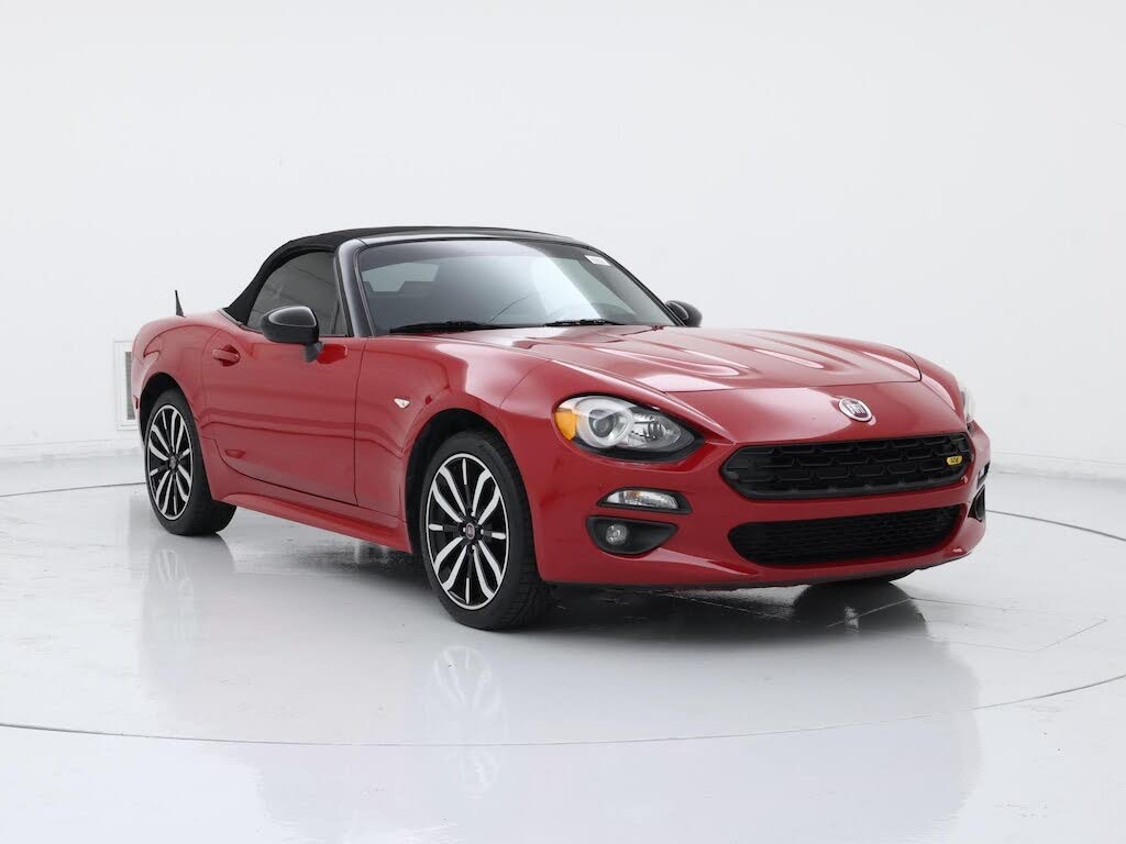 2020 FIAT 124 Spider Urbana Edition