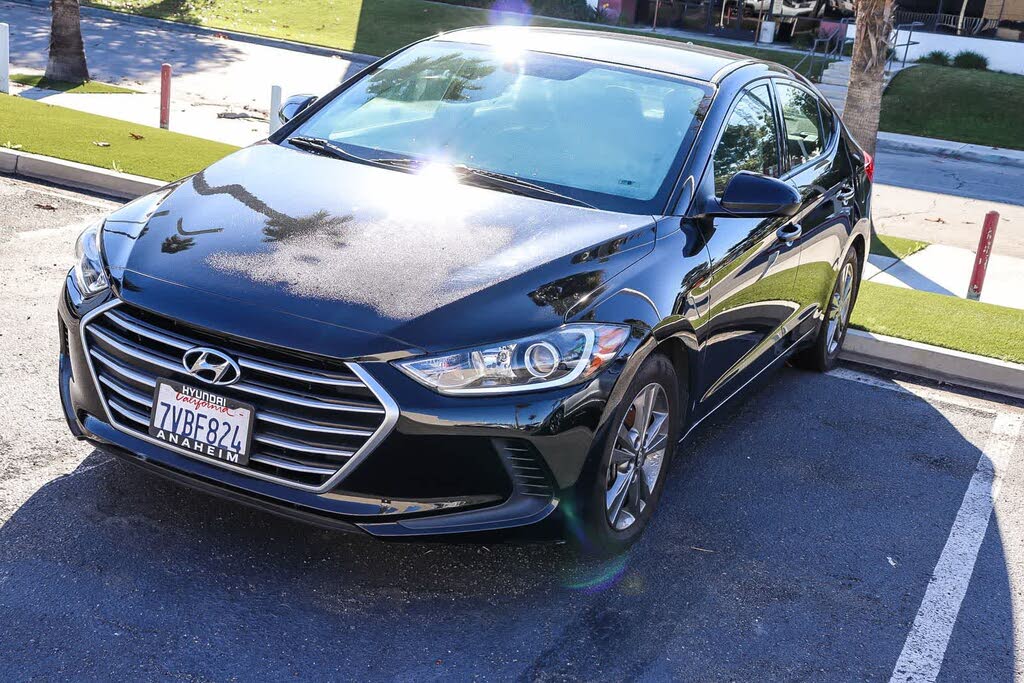 2017 Hyundai Elantra SE FWD