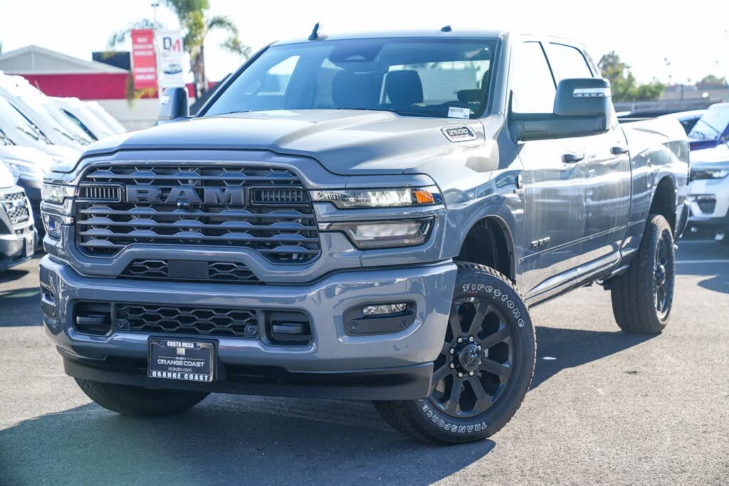 2026 RAM 2500 Big Horn Crew Cab 4WD