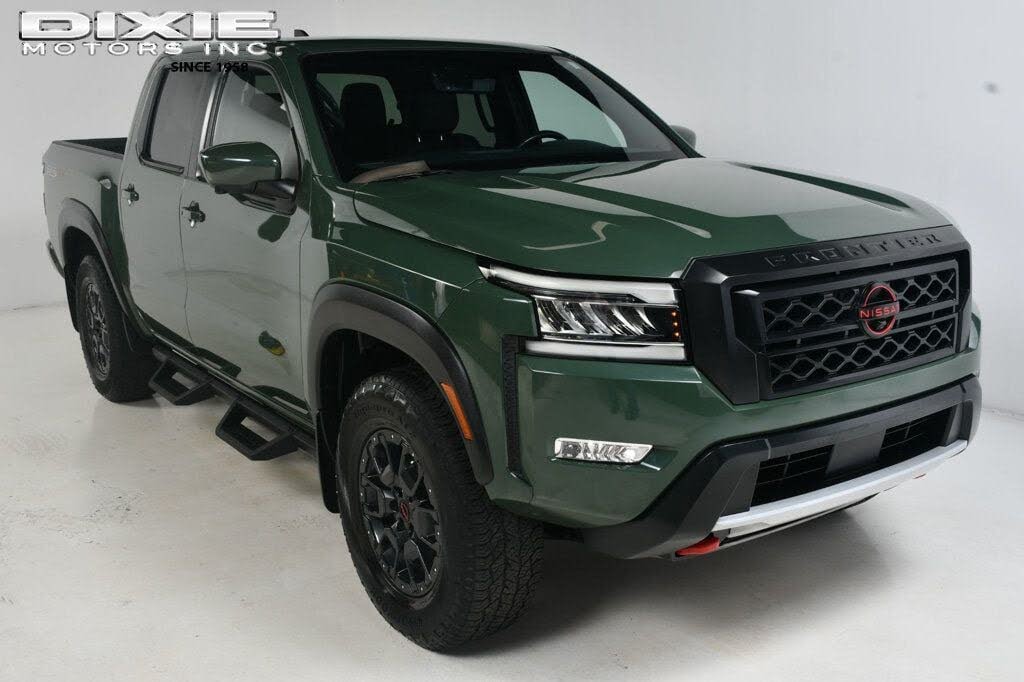 2023 Nissan Frontier PRO-4X Crew Cab 4WD