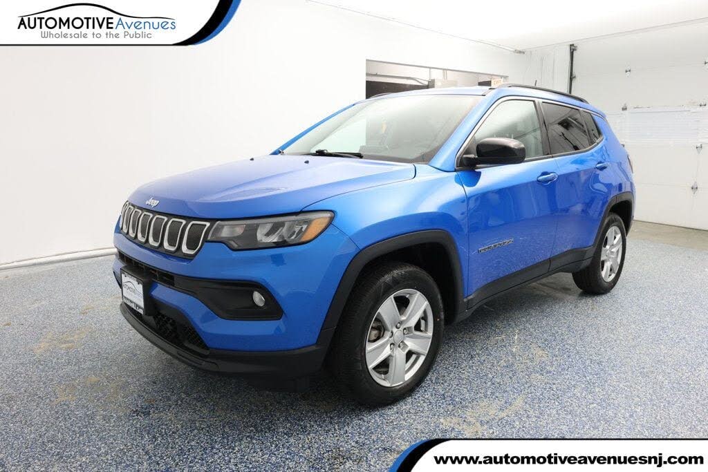 2022 Jeep Compass Latitude 4WD