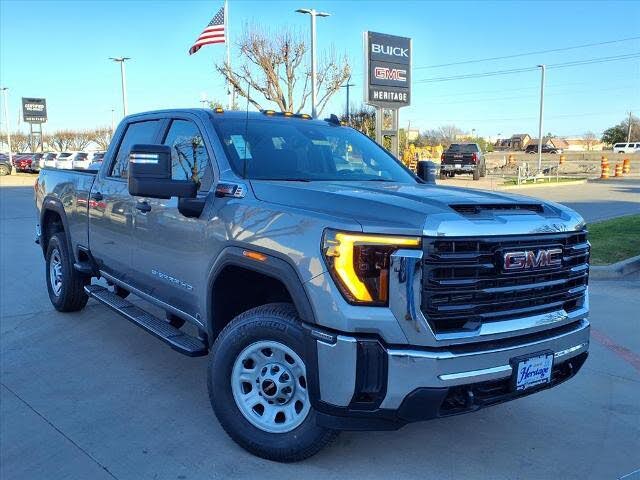 2026 GMC Sierra 2500HD Pro Crew Cab 4WD