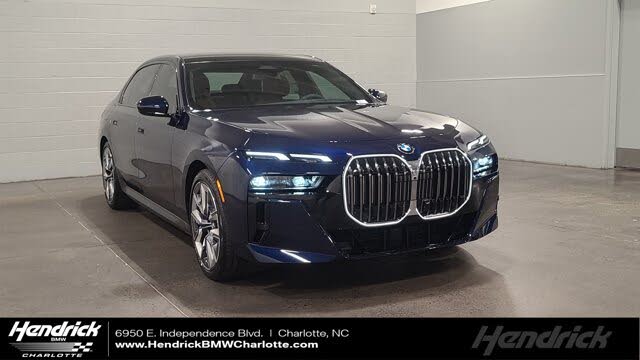 2026 BMW 7 Series 740i RWD
