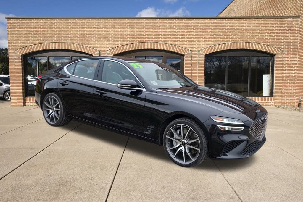 2025 Genesis G70 2.5T Standard RWD