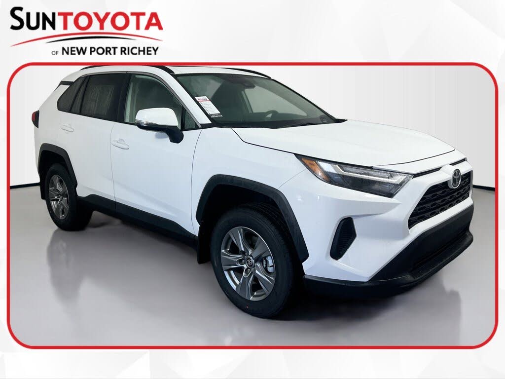 2025 Toyota RAV4 XLE FWD