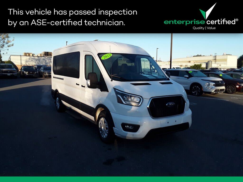 2023 Ford Transit Passenger 350 XLT Medium Roof LB RWD