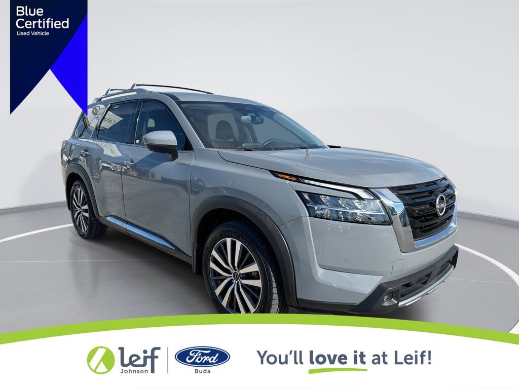 2022 Nissan Pathfinder Platinum FWD