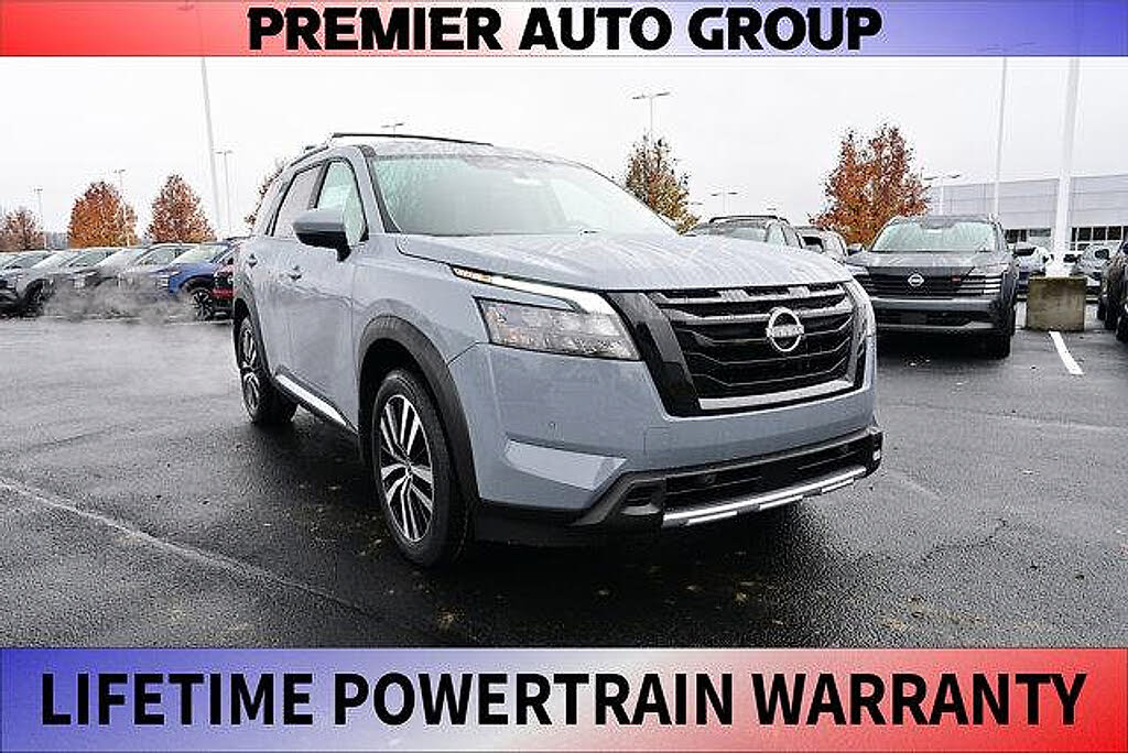 2025 Nissan Pathfinder Platinum 4WD