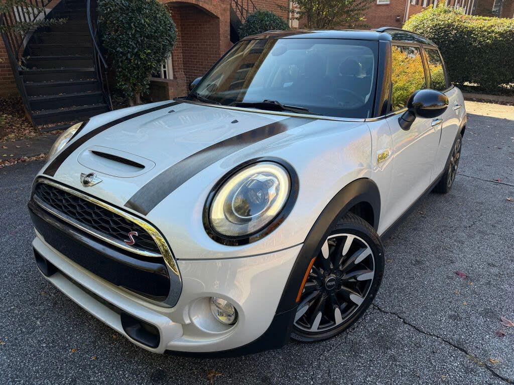 2017 MINI Cooper S 4-Door Hatchback FWD