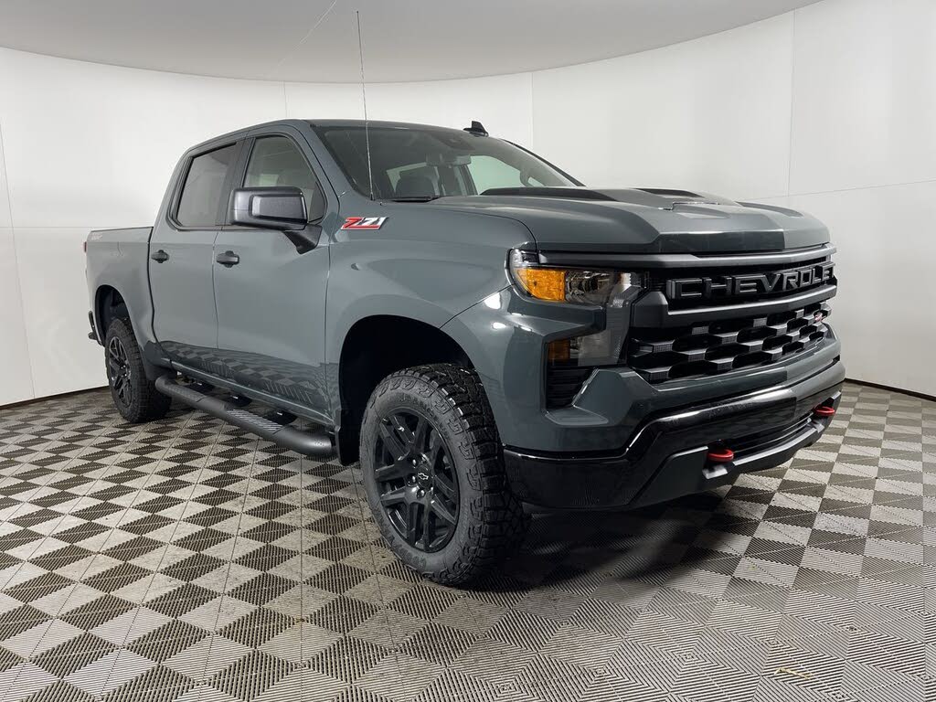 2026 Chevrolet Silverado 1500 Custom Trail Boss Crew Cab 4WD