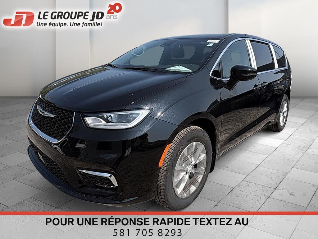 Chrysler Pacifica Select AWD 2025
