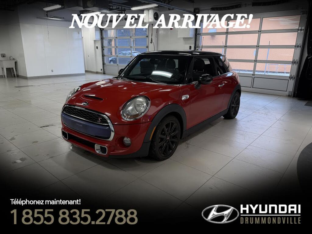 MINI Cooper S 2-Door Hatchback FWD 2015