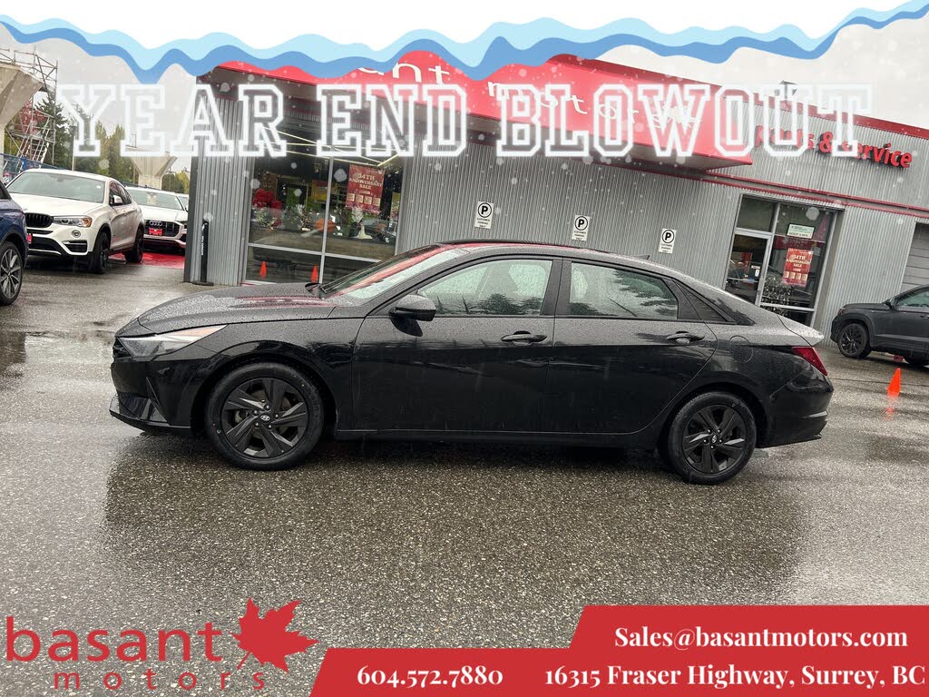 Hyundai Elantra Preferred FWD 2021