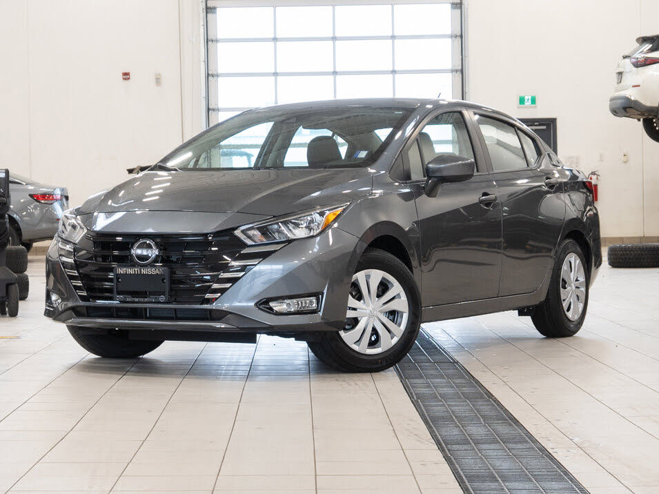 2025 Nissan Versa S FWD