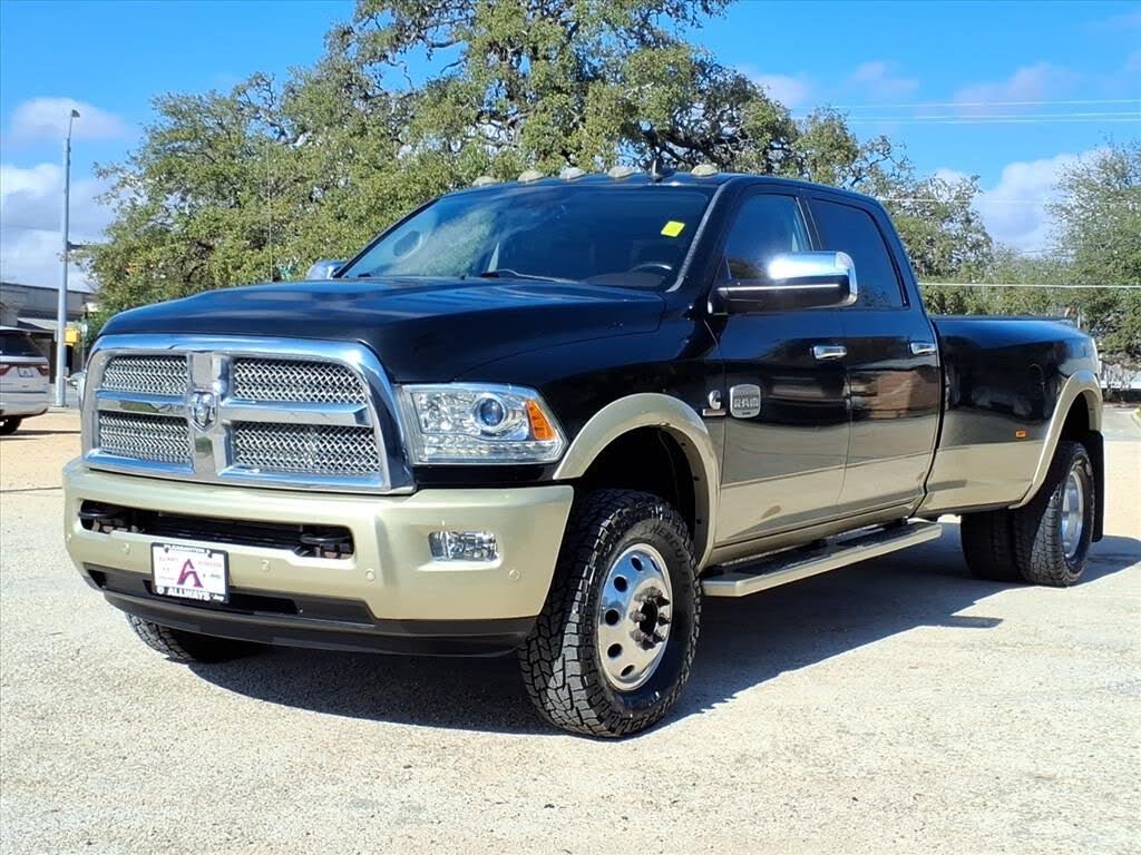 2016 RAM 3500 Laramie Longhorn Crew Cab LB DRW 4WD