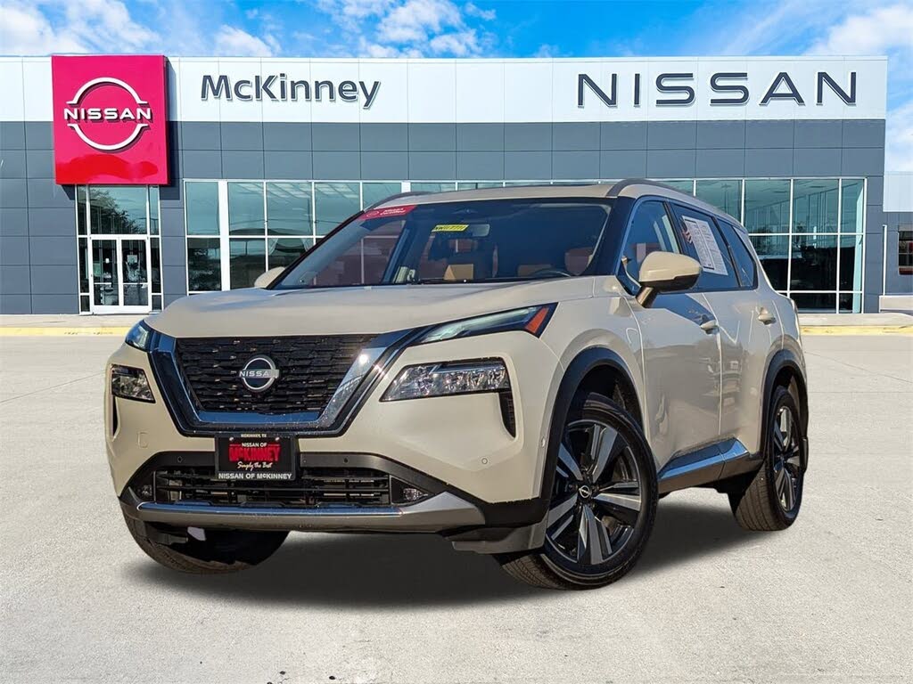 2022 Nissan Rogue Platinum FWD