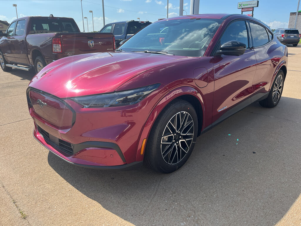 2025 Ford Mustang Mach-E Premium RWD