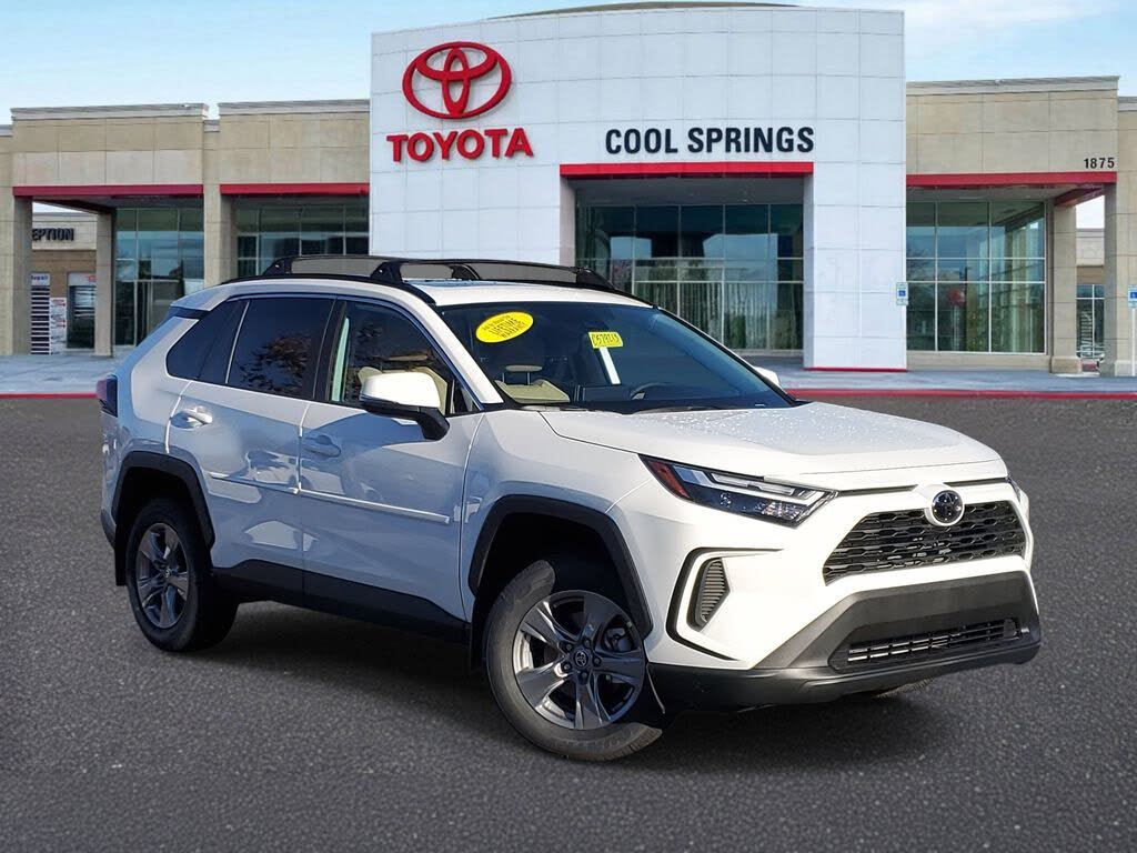 2025 Toyota RAV4 XLE AWD