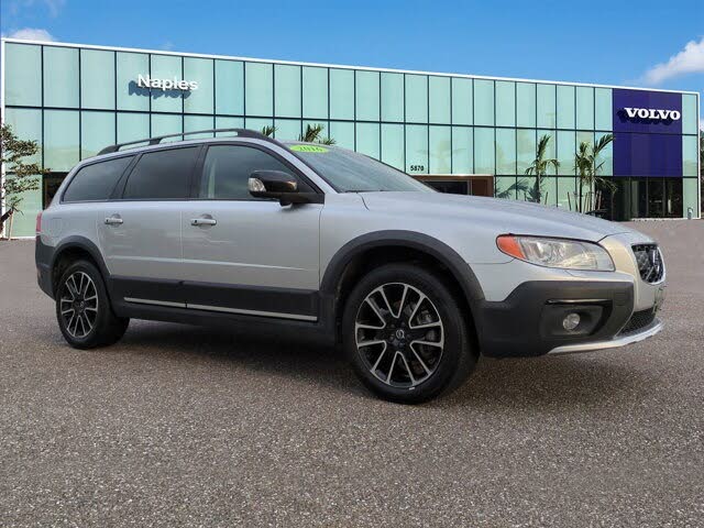 2016 Volvo XC70 T5 Classic Platinum AWD