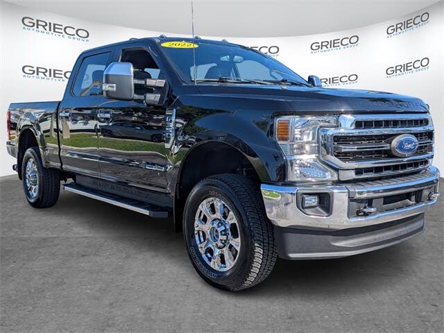 2022 Ford F-350 Super Duty Lariat Crew Cab 4WD