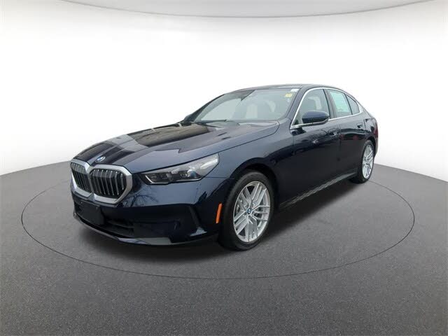 2025 BMW 5 Series 530i xDrive