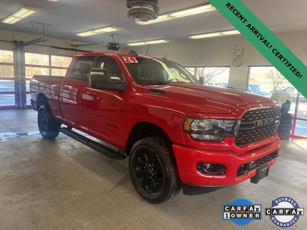 2024 RAM 2500 Big Horn Crew Cab 4WD