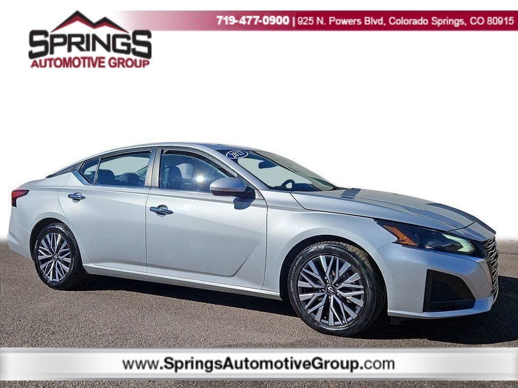 2023 Nissan Altima 2.5 SV FWD