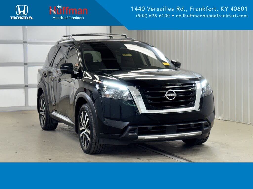2025 Nissan Pathfinder Platinum 4WD