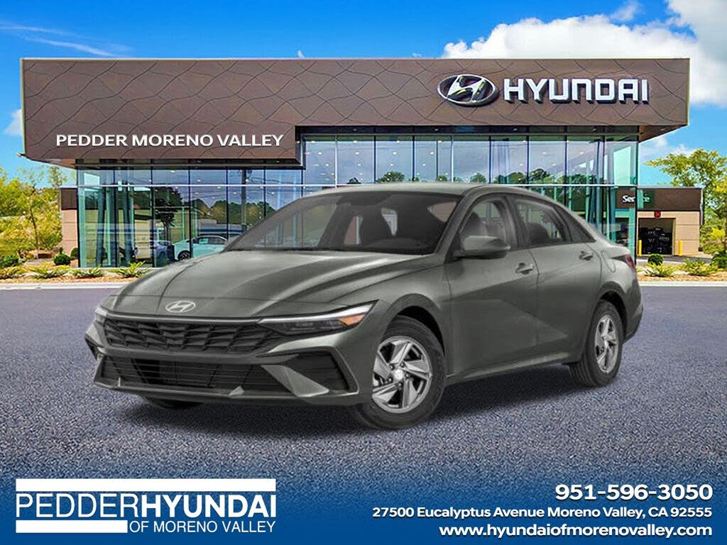 2026 Hyundai Elantra SE FWD