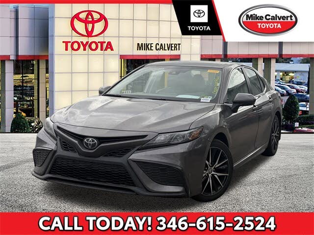 2024 Toyota Camry SE FWD