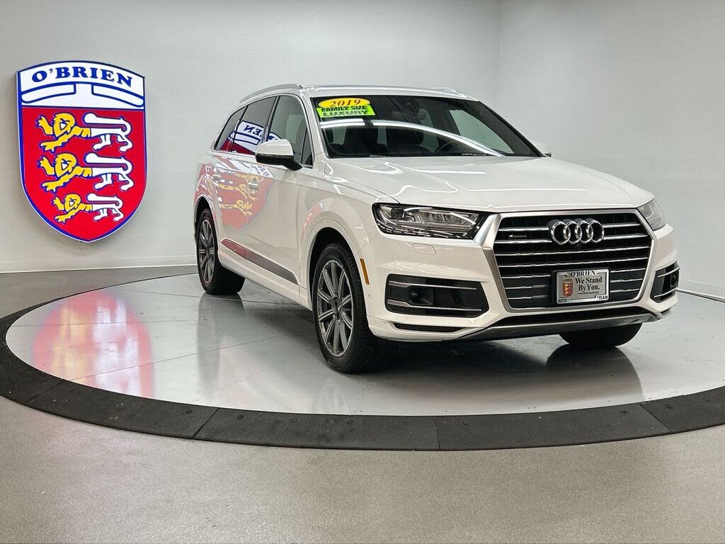 2019 Audi Q7 45 TFSI quattro Premium Plus