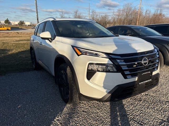 2025 Nissan Rogue SV FWD