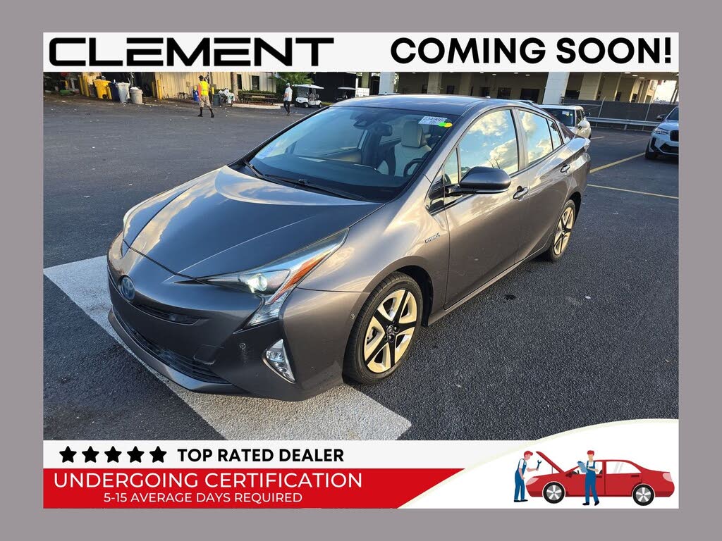 2018 Toyota Prius Four Touring FWD