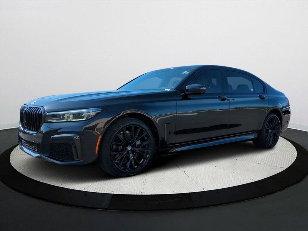 2020 BMW 7 Series 740i RWD