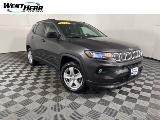 2022 Jeep Compass Latitude 4WD