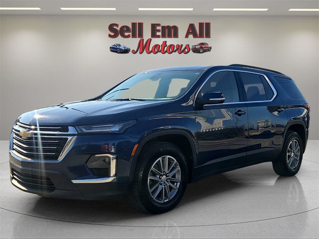2023 Chevrolet Traverse LT Cloth AWD