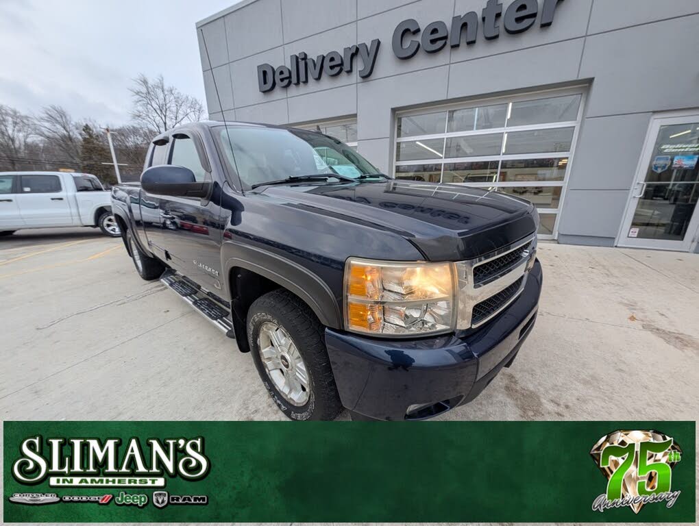 2011 Chevrolet Silverado 1500 LTZ Extended Cab 4WD