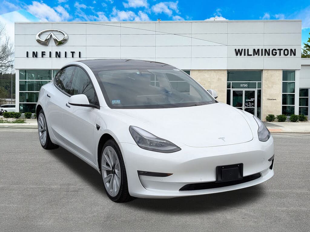 2022 Tesla Model 3 Long Range AWD