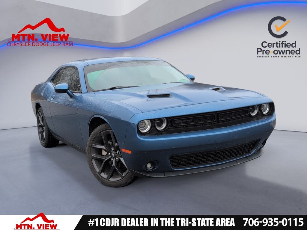2023 Dodge Challenger SXT RWD