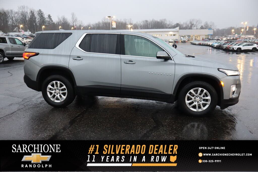 2024 Chevrolet Traverse LS AWD