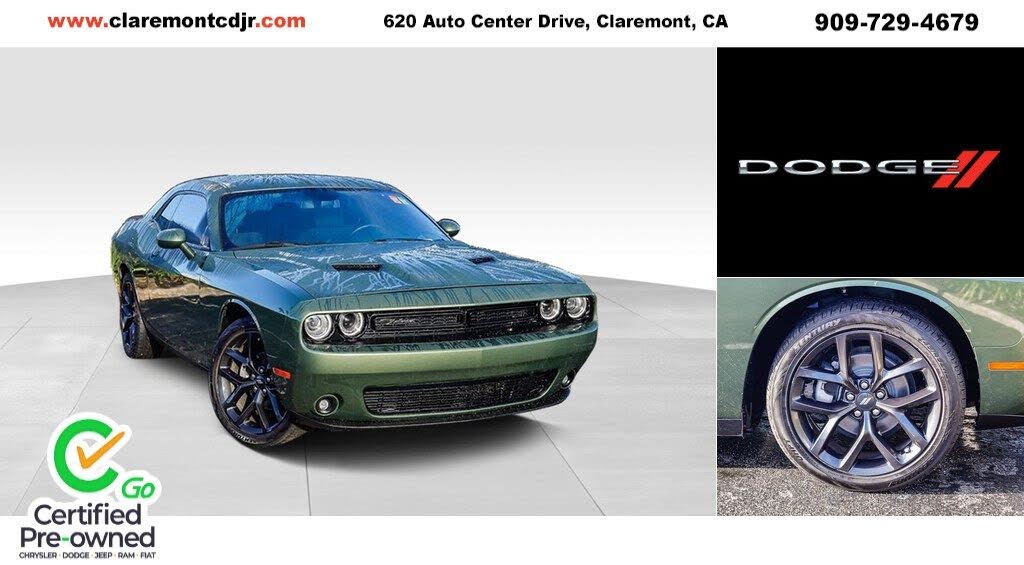 2022 Dodge Challenger SXT RWD