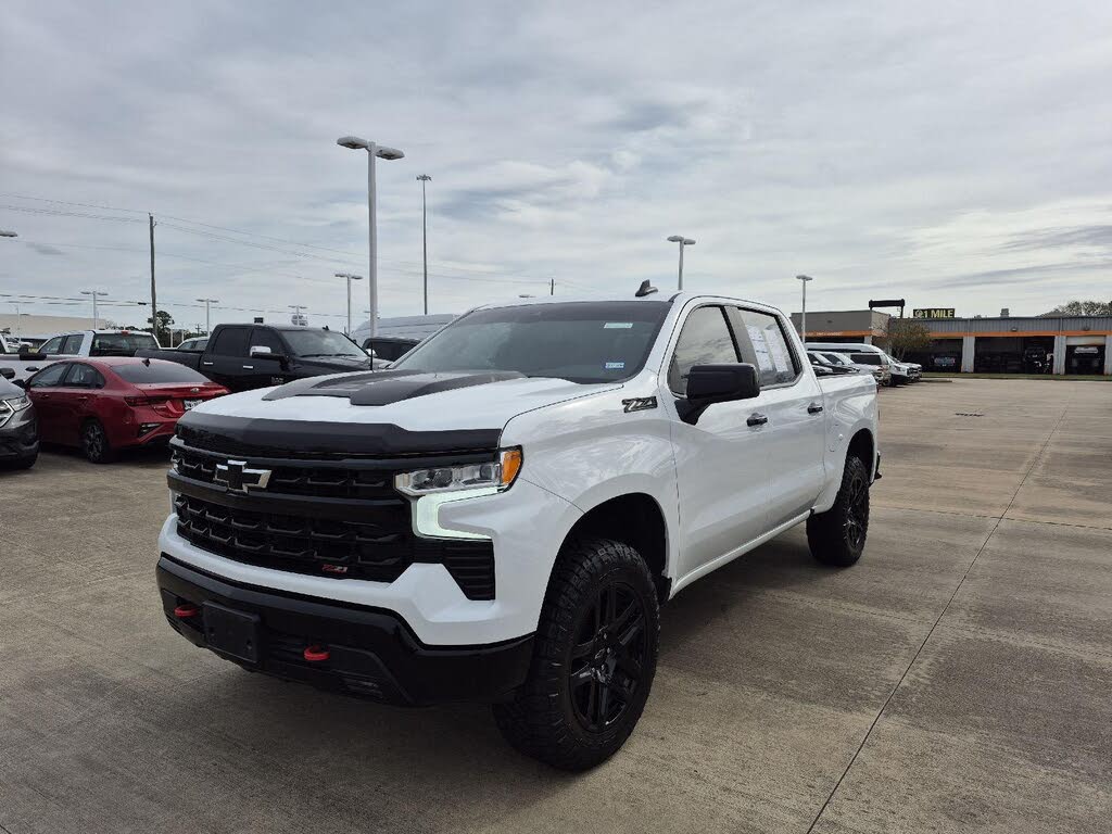 2024 Chevrolet Silverado 1500 LT Trail Boss Crew Cab 4WD