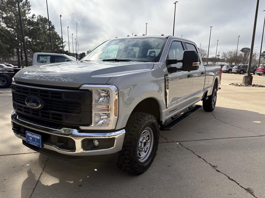 2026 Ford F-350 Super Duty XL Crew Cab 4WD