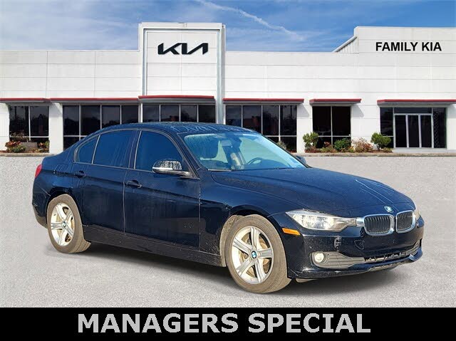 2014 BMW 3 Series 320i Sedan RWD