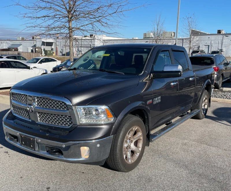 2016 RAM 1500 Laramie Crew Cab 4WD