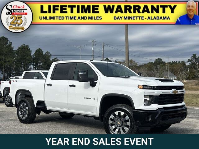 2026 Chevrolet Silverado 2500HD Custom Crew Cab 4WD